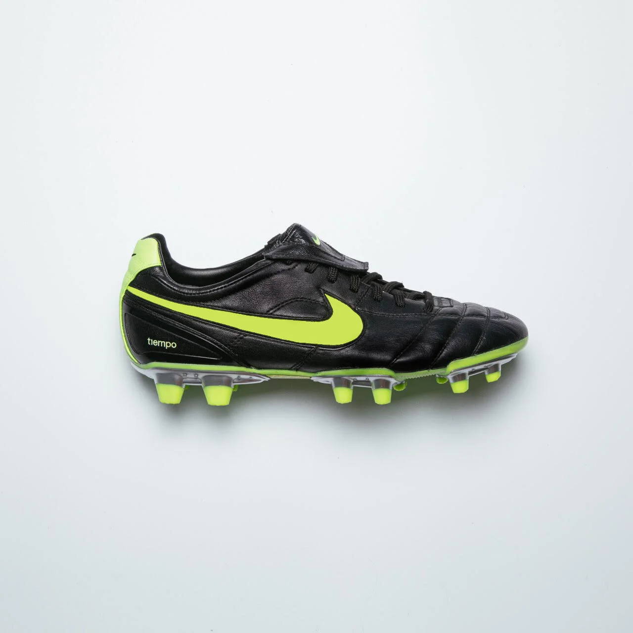 Nike tiempo legend black volt hotsell